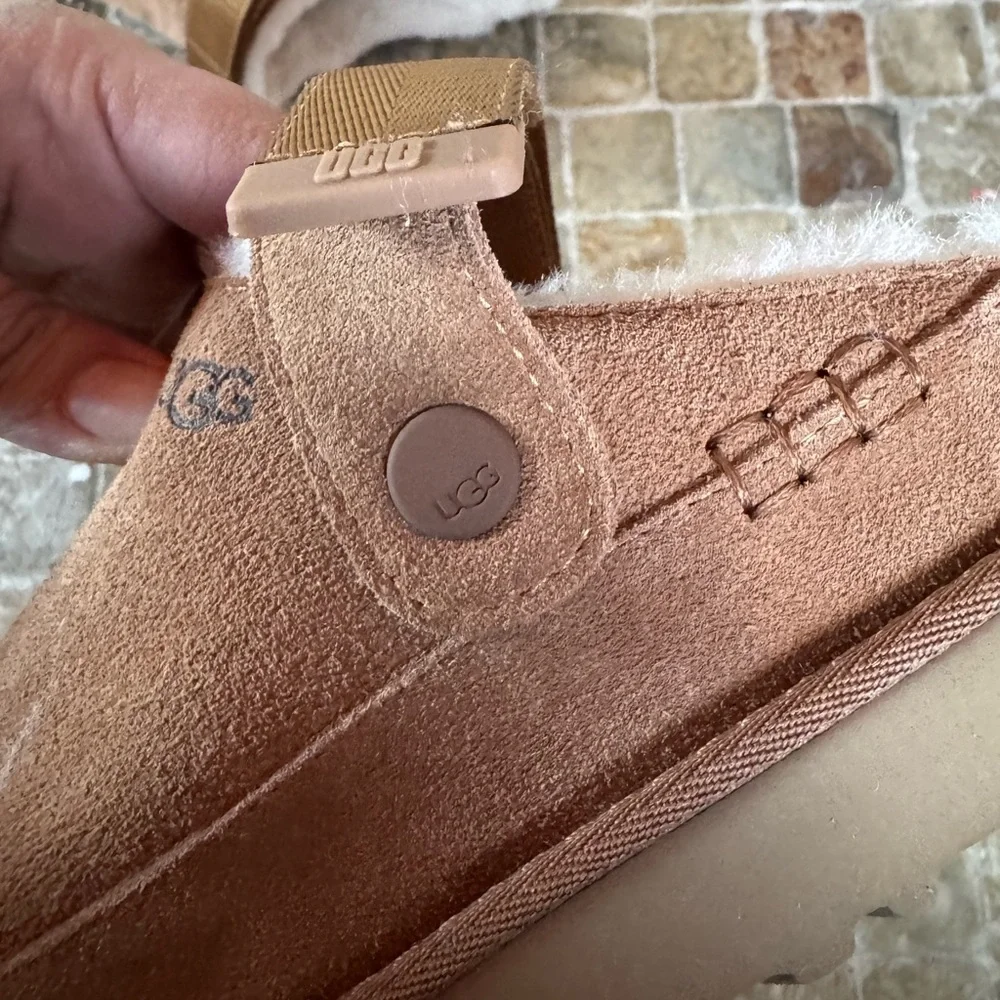 UGG Tan Shearling Lined Footwear - Picture 5 of 12